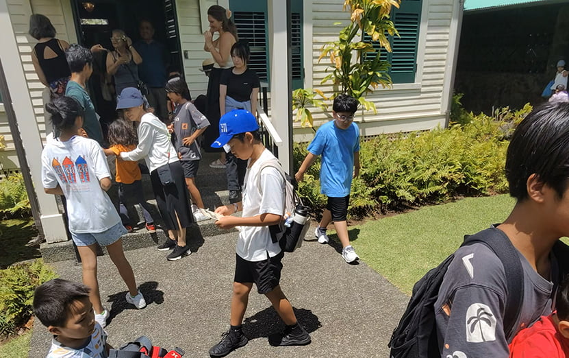 아이를 데리러 오는 모습